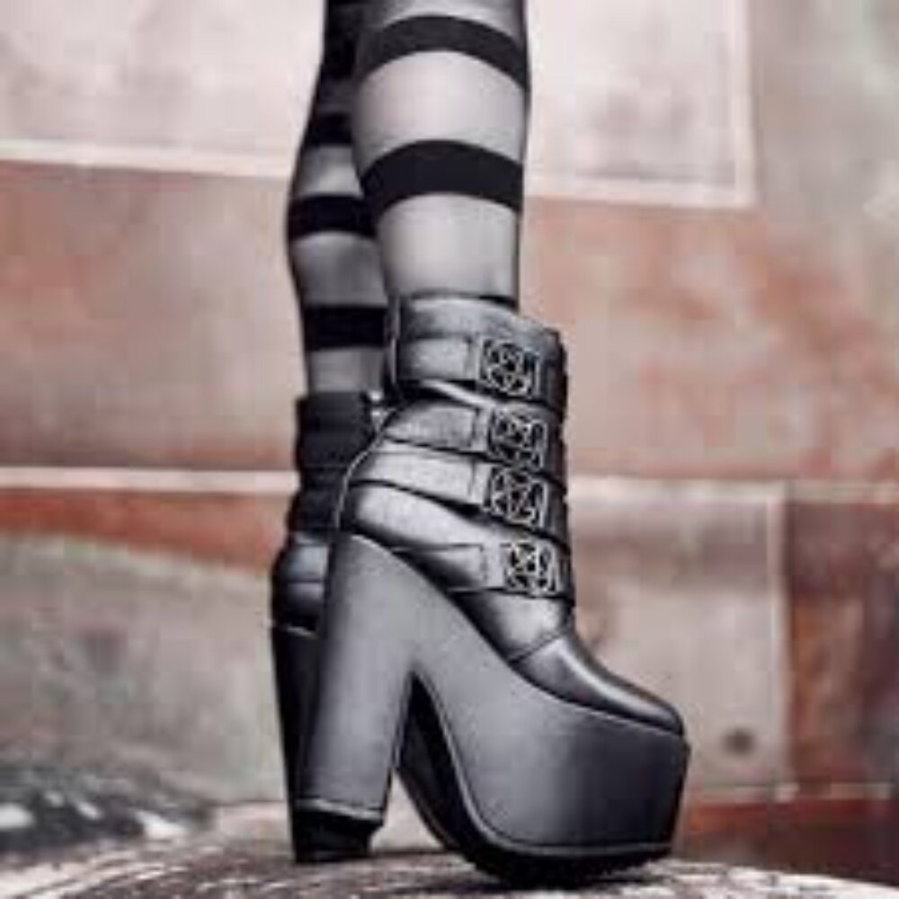 Killstar Black Nancy Pentagram Platform Boots Faux Leather‎ Gothic Witchy Techno
